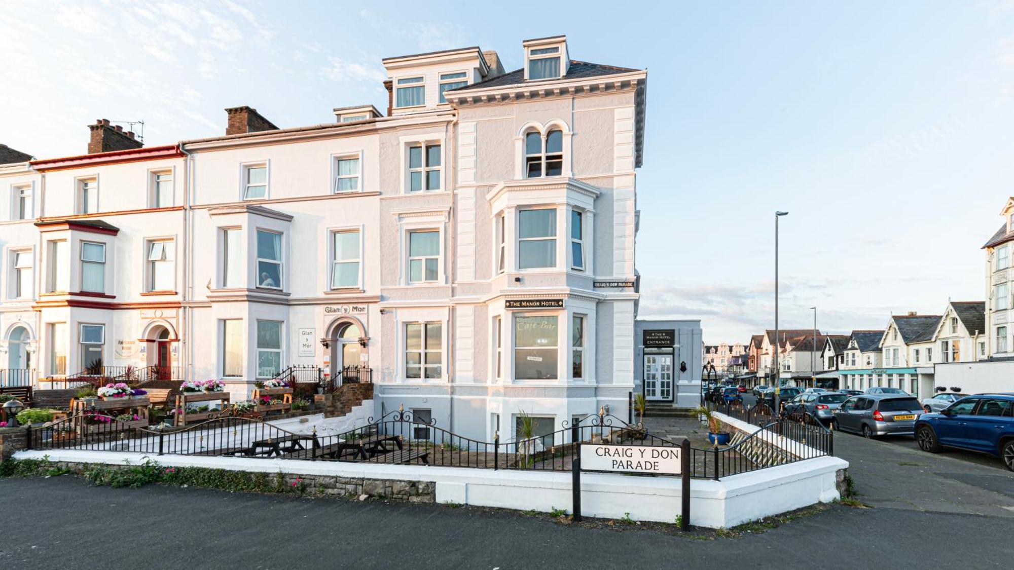 The Manor Hotel Llandudno Esterno foto