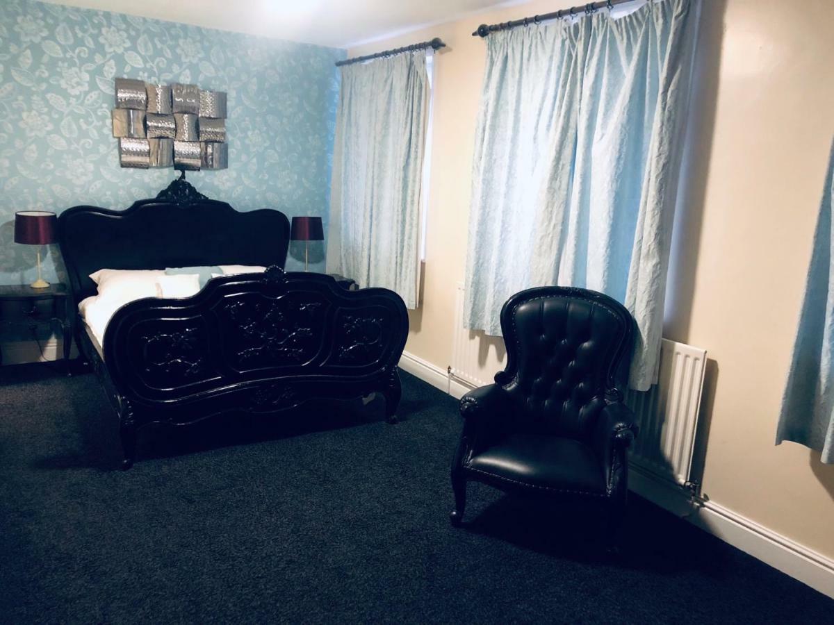 The Manor Hotel Llandudno Esterno foto