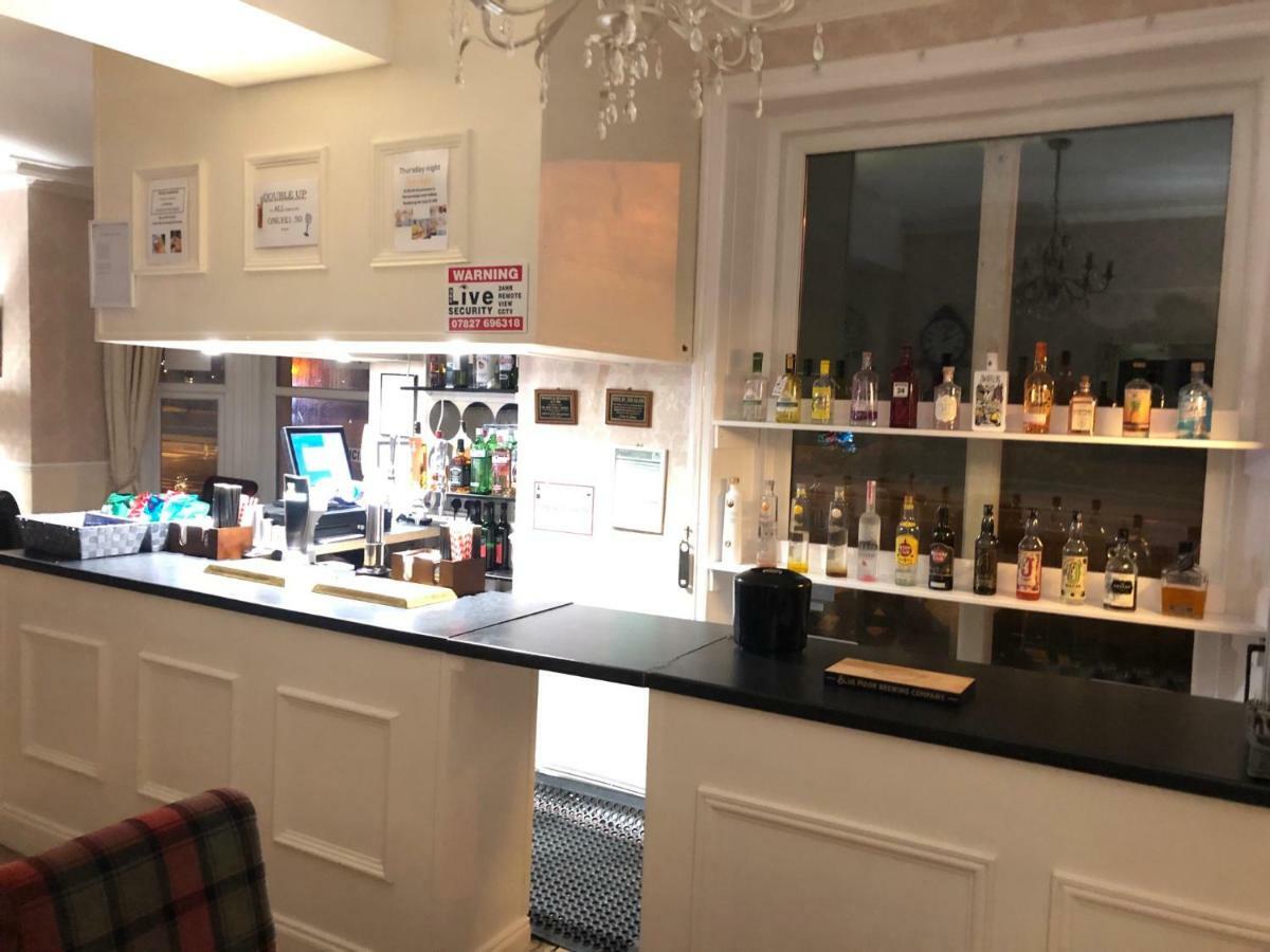 The Manor Hotel Llandudno Esterno foto
